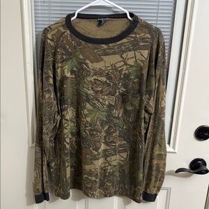 Realtree Green and Brown Long Sleeve Camouflage Tee